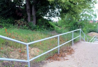 kostecki-metallbau-bauschlosserei-schlosserei-babenhausen-aschaffenburg-frankfurt-hanau-zaunbau-stahl-verzinkt-absturzsicherung-5